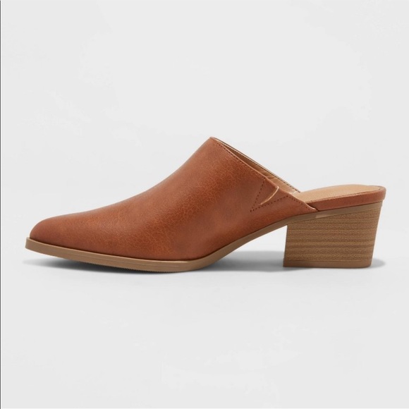 Universal Thread Heeled Mules - Picture 2 of 10